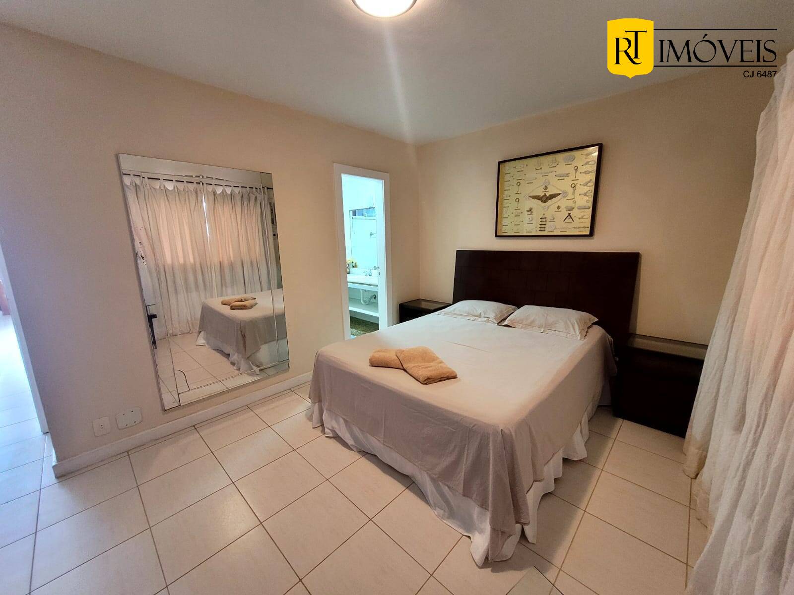 Casa à venda com 3 quartos, 80m² - Foto 4