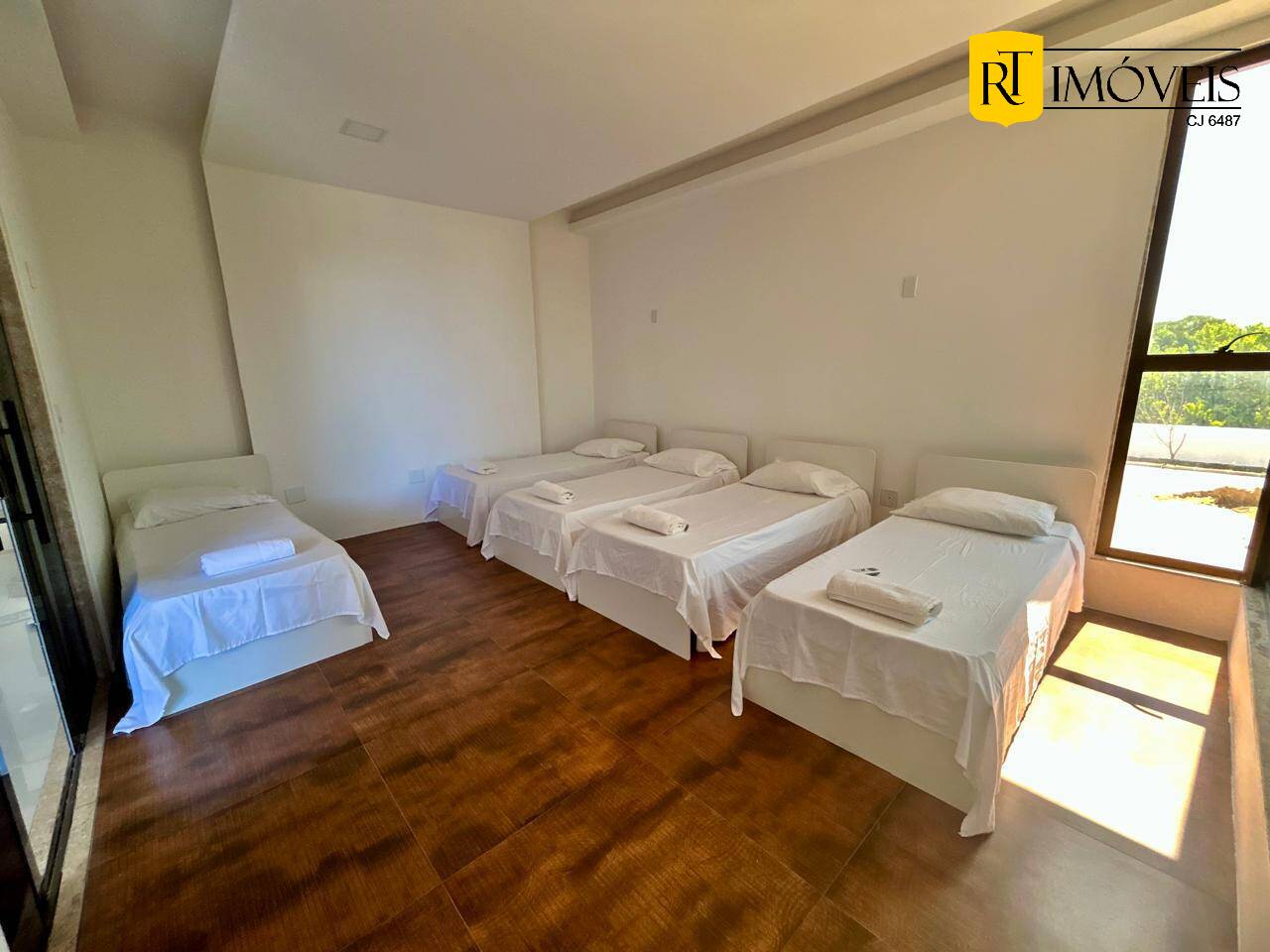 Casa para alugar com 5 quartos, 500m² - Foto 27