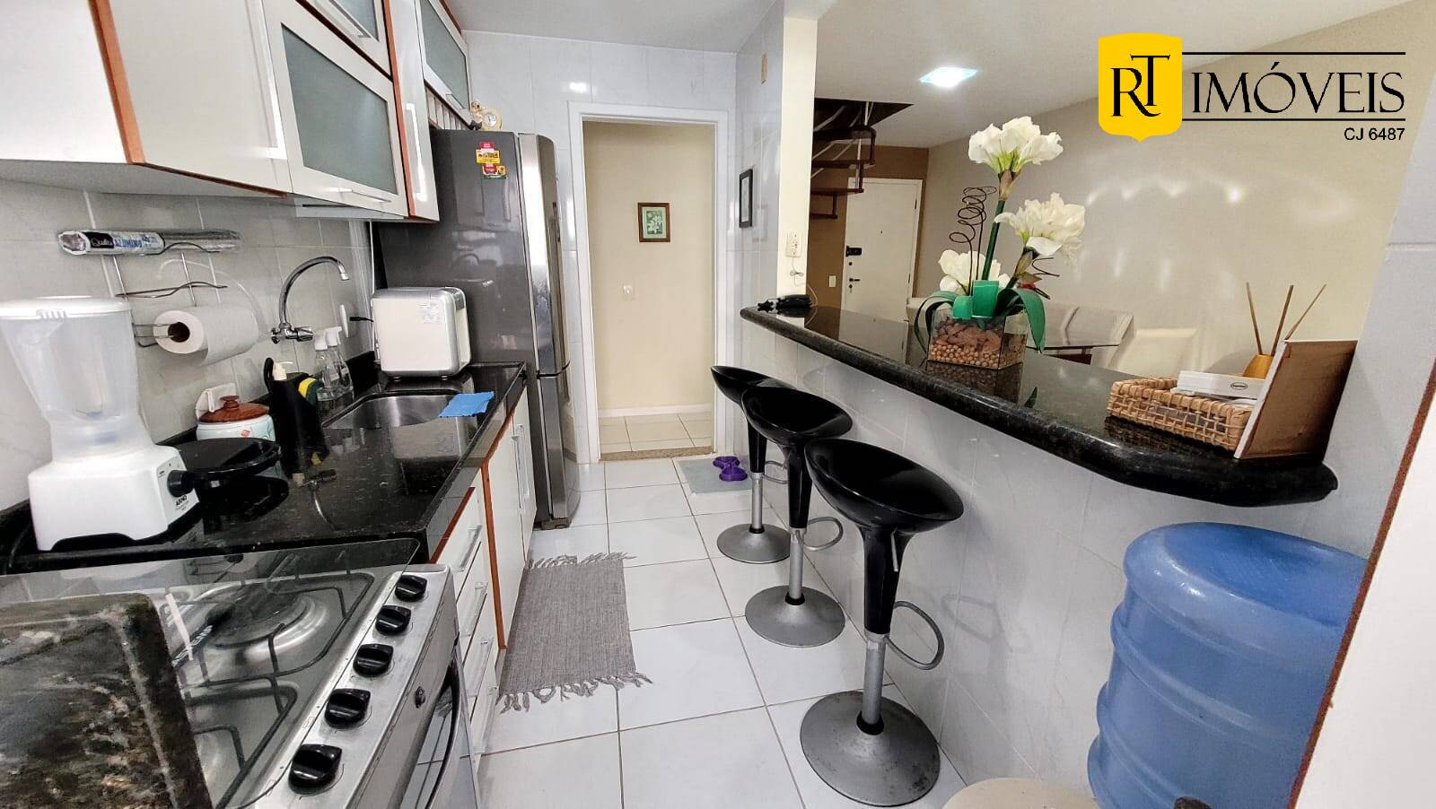 Cobertura à venda com 2 quartos, 100m² - Foto 9