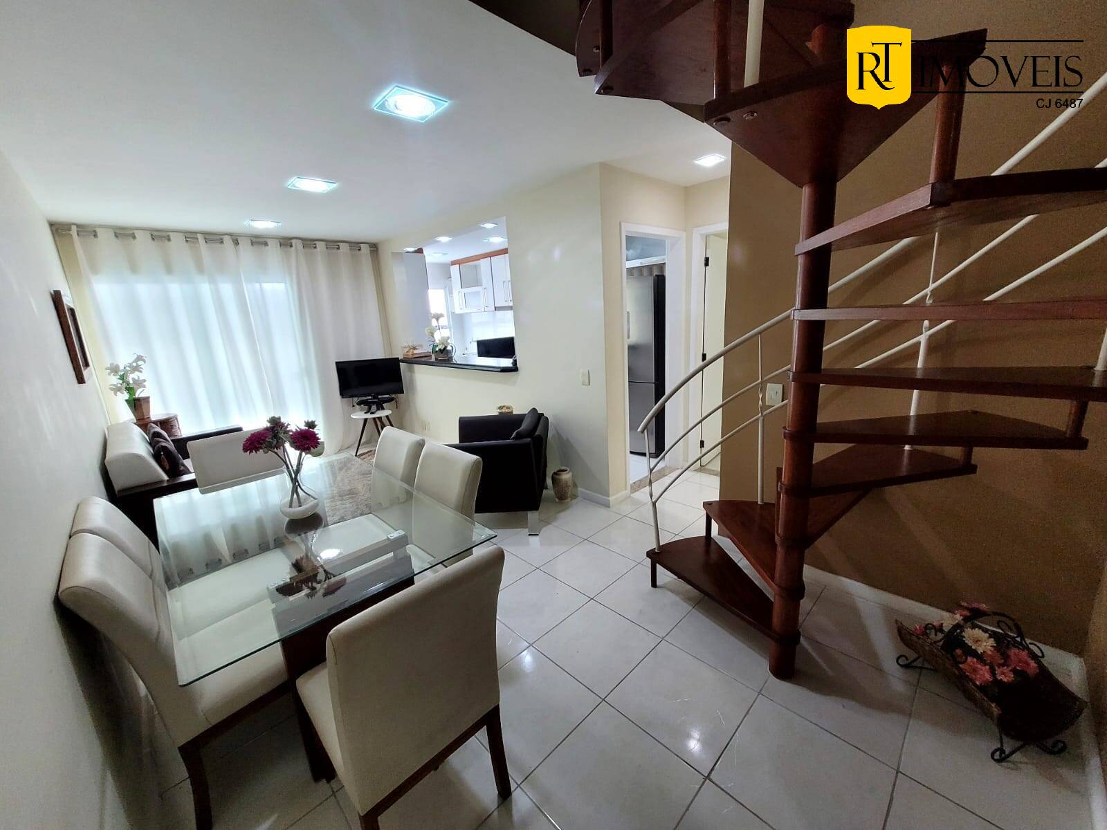 Cobertura à venda com 2 quartos, 100m² - Foto 21