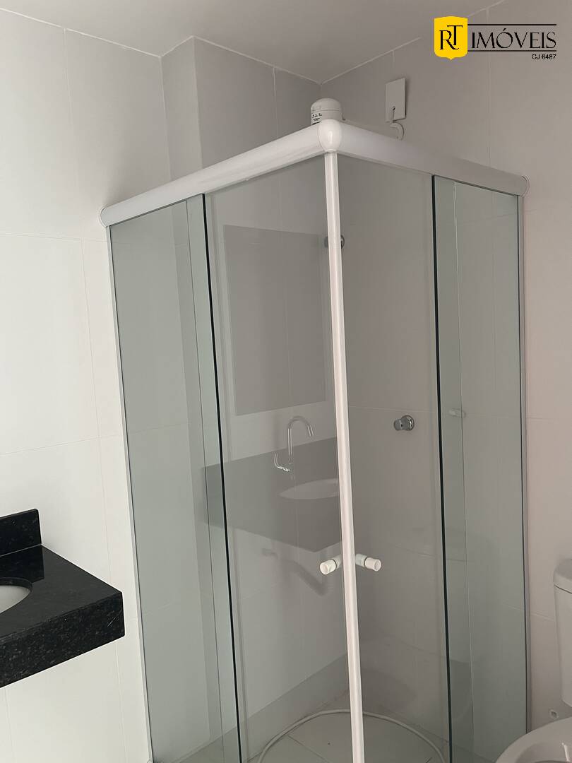 Apartamento para alugar com 2 quartos, 70m² - Foto 13