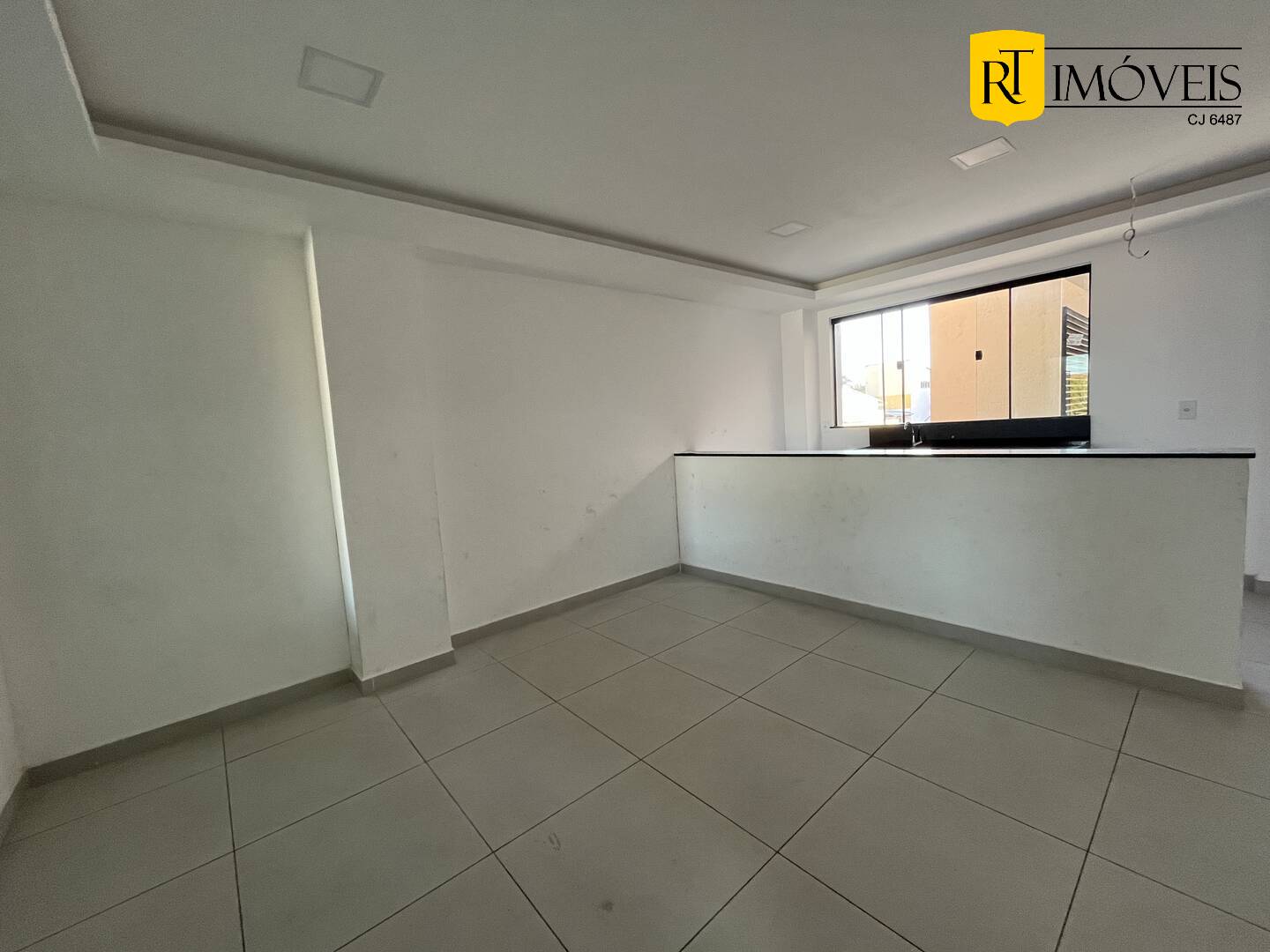 Apartamento para alugar com 2 quartos, 70m² - Foto 12