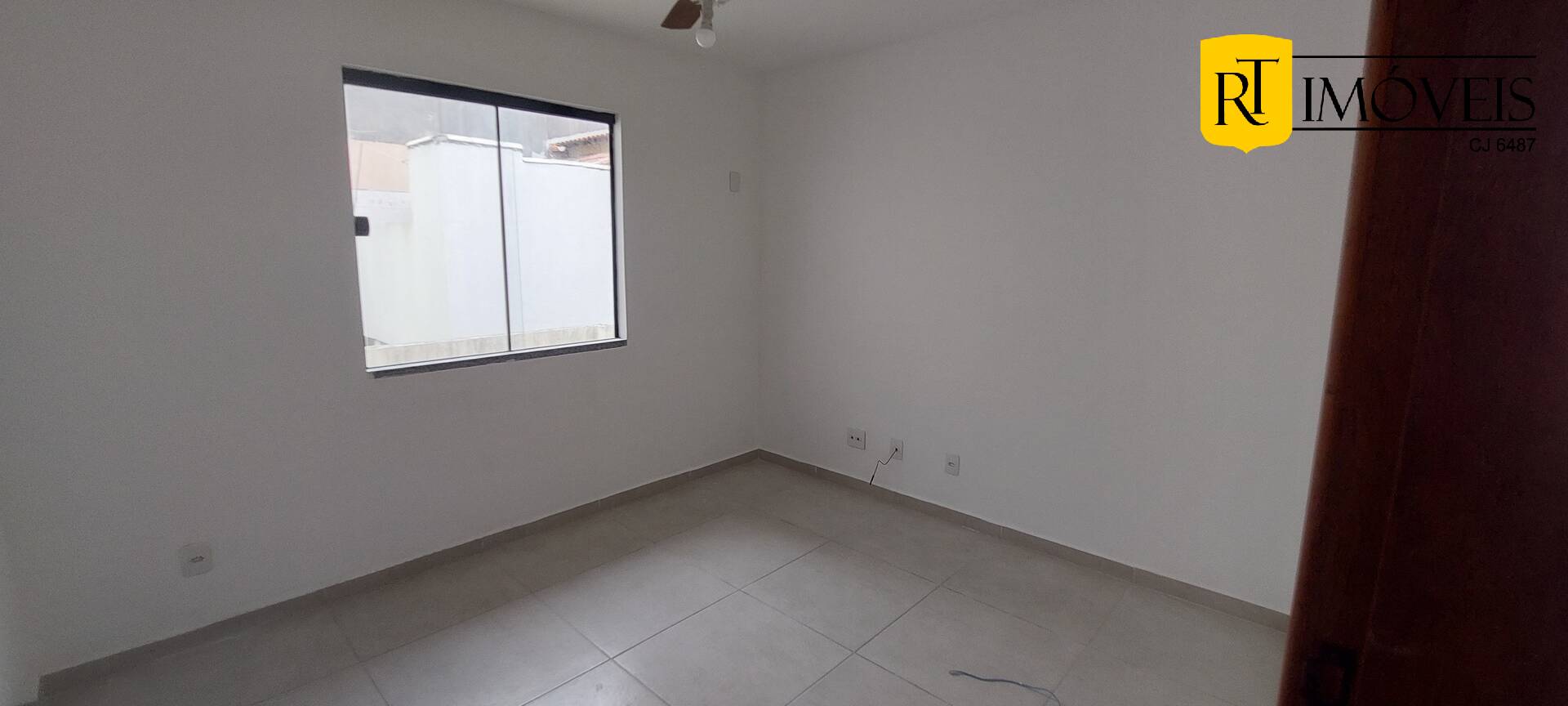 Casa à venda com 3 quartos, 118m² - Foto 8