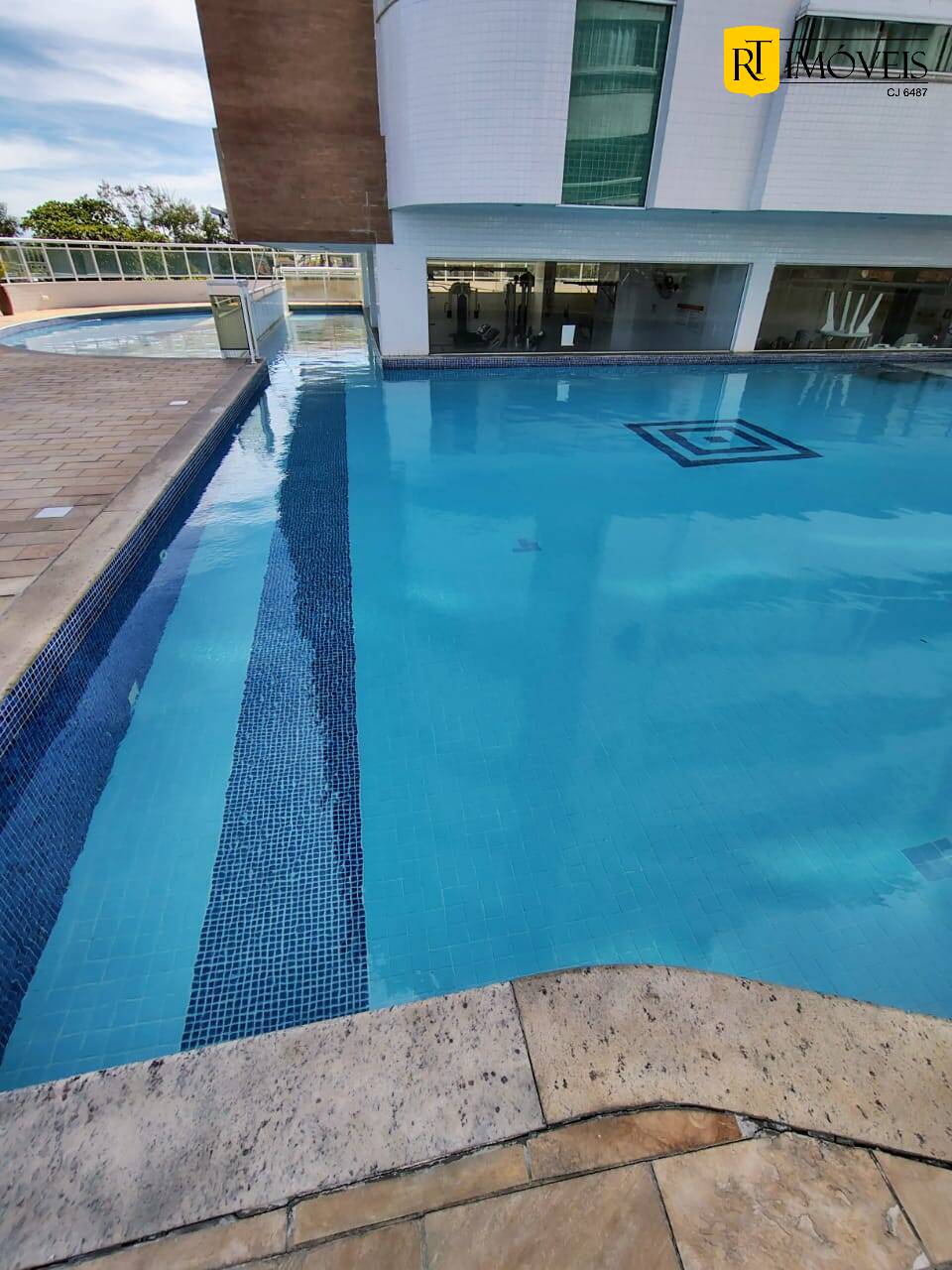 Apartamento à venda e aluguel com 2 quartos, 100m² - Foto 2