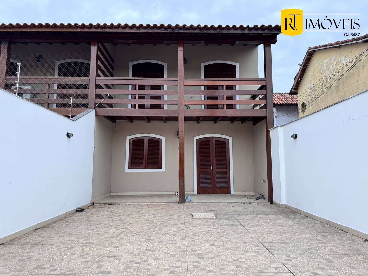 Casa para alugar com 3 quartos, 73m² - Foto 2