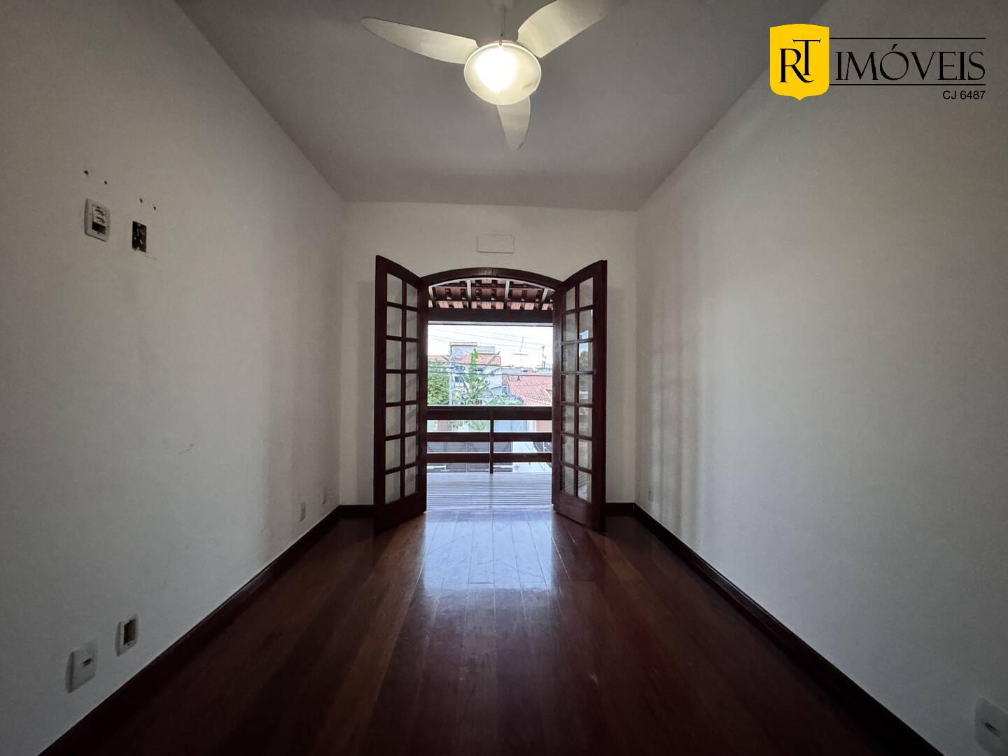 Casa para alugar com 3 quartos, 73m² - Foto 6