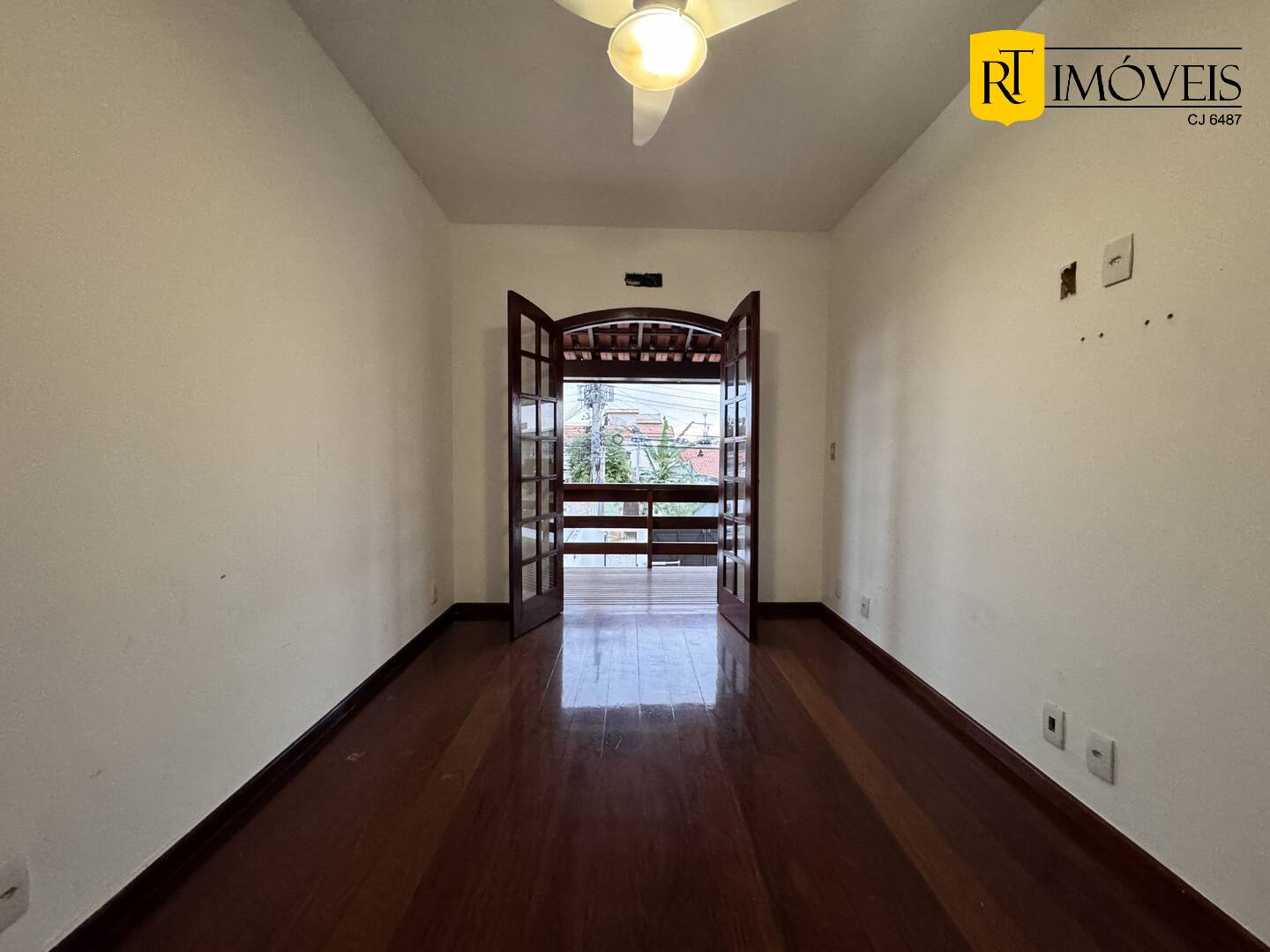 Casa para alugar com 3 quartos, 73m² - Foto 8