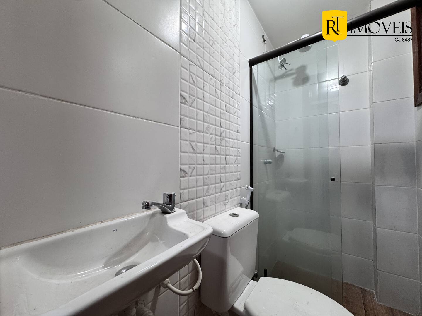 Casa para alugar com 3 quartos, 73m² - Foto 10