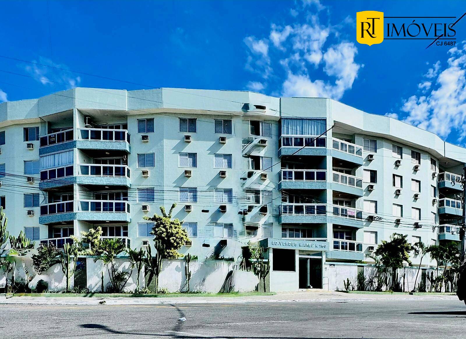 Apartamento à venda com 3 quartos, 151m² - Foto 1
