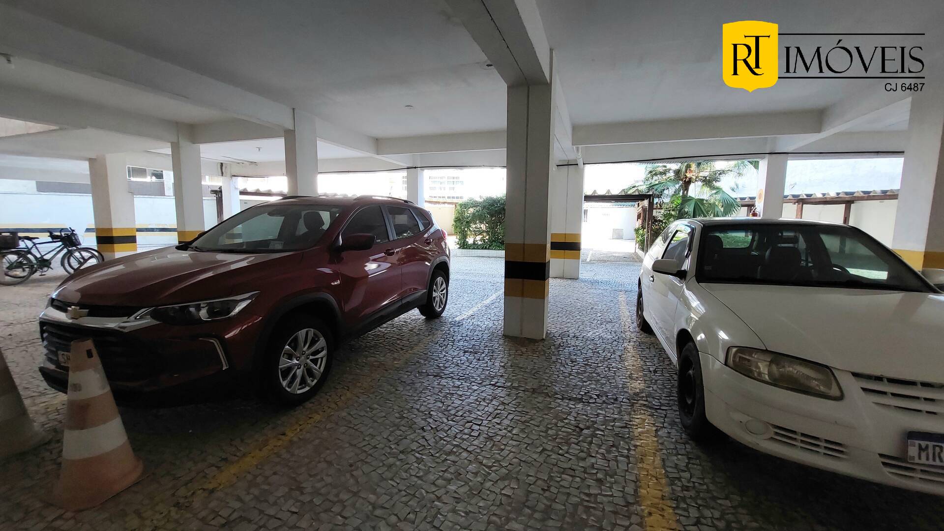 Apartamento à venda com 3 quartos, 151m² - Foto 23