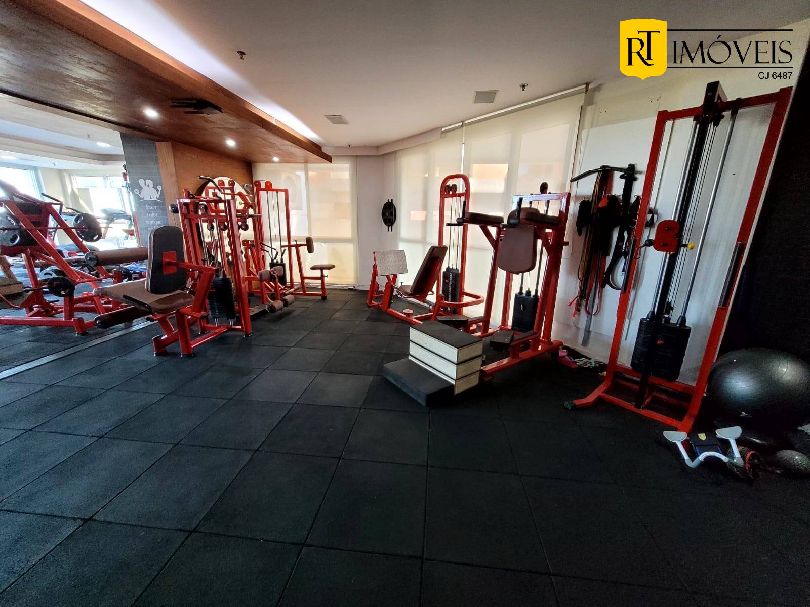 Apartamento à venda com 2 quartos, 75m² - Foto 15