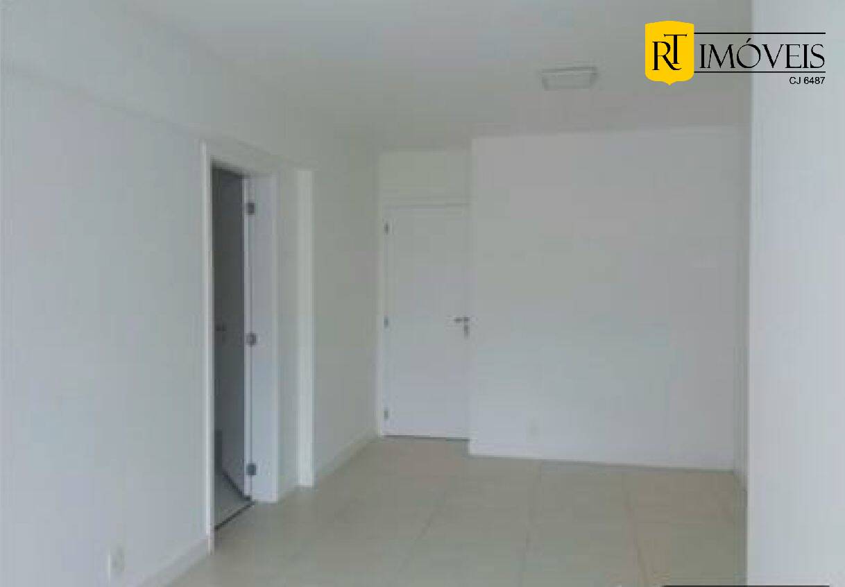 Apartamento à venda com 3 quartos, 107m² - Foto 4