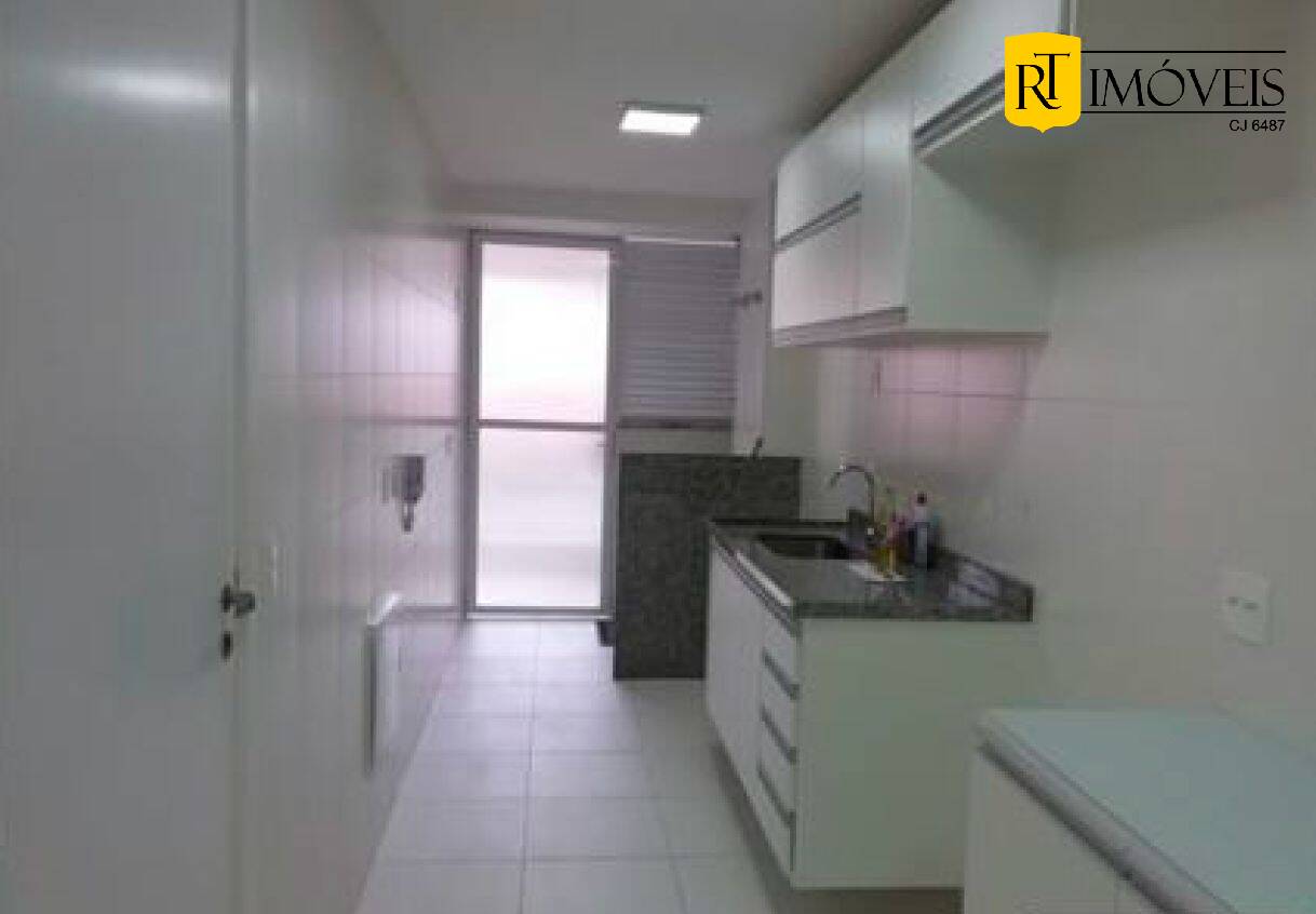Apartamento à venda com 3 quartos, 107m² - Foto 6