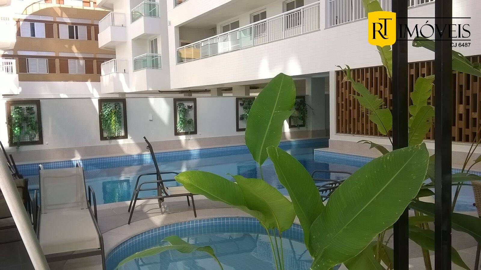 Apartamento à venda com 3 quartos, 107m² - Foto 11