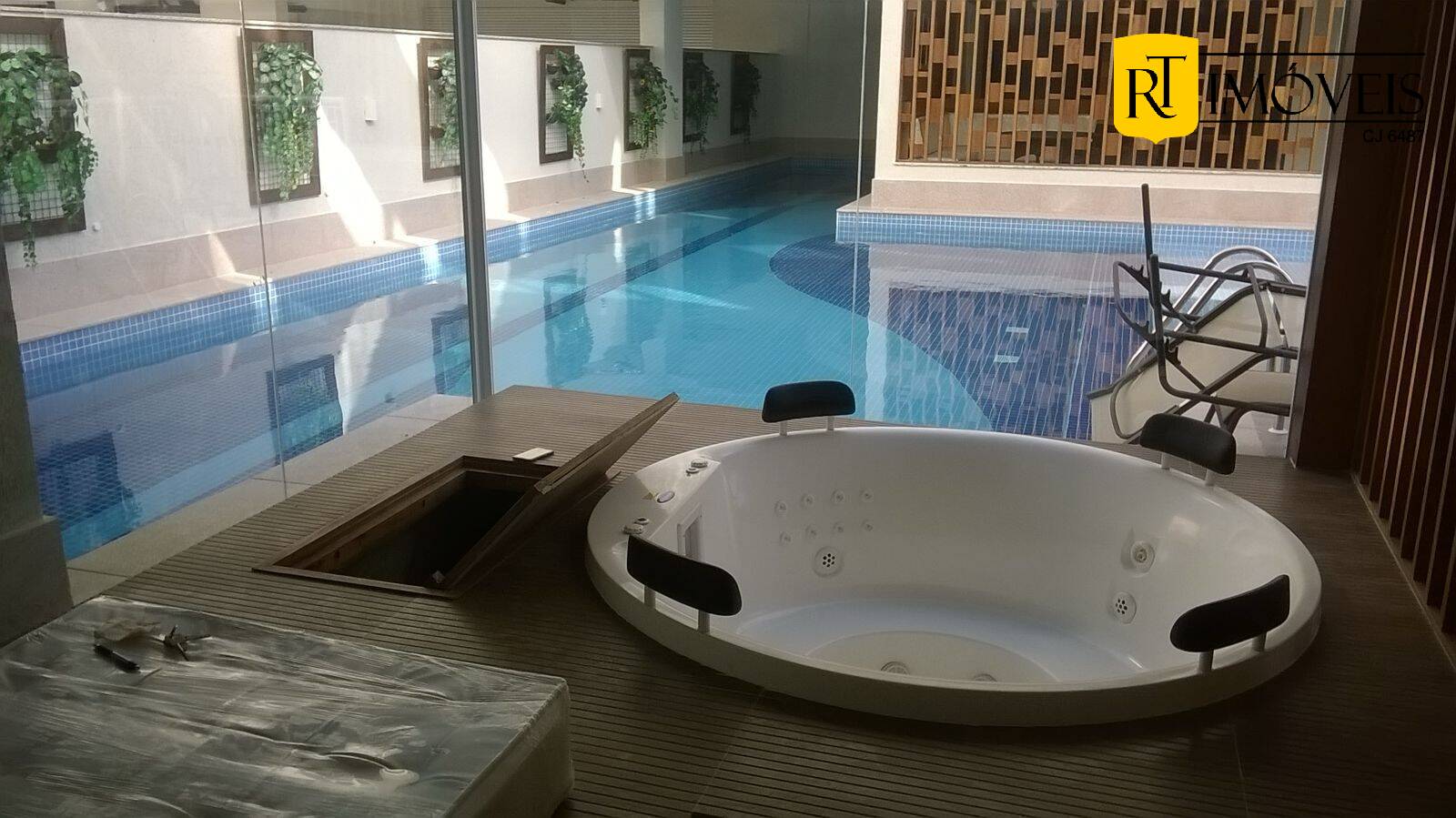Apartamento à venda com 3 quartos, 107m² - Foto 13