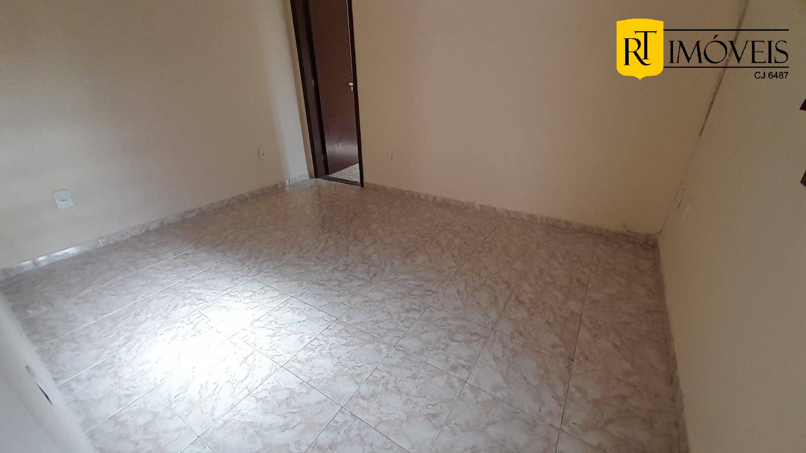 Apartamento para alugar com 1 quarto, 60m² - Foto 4