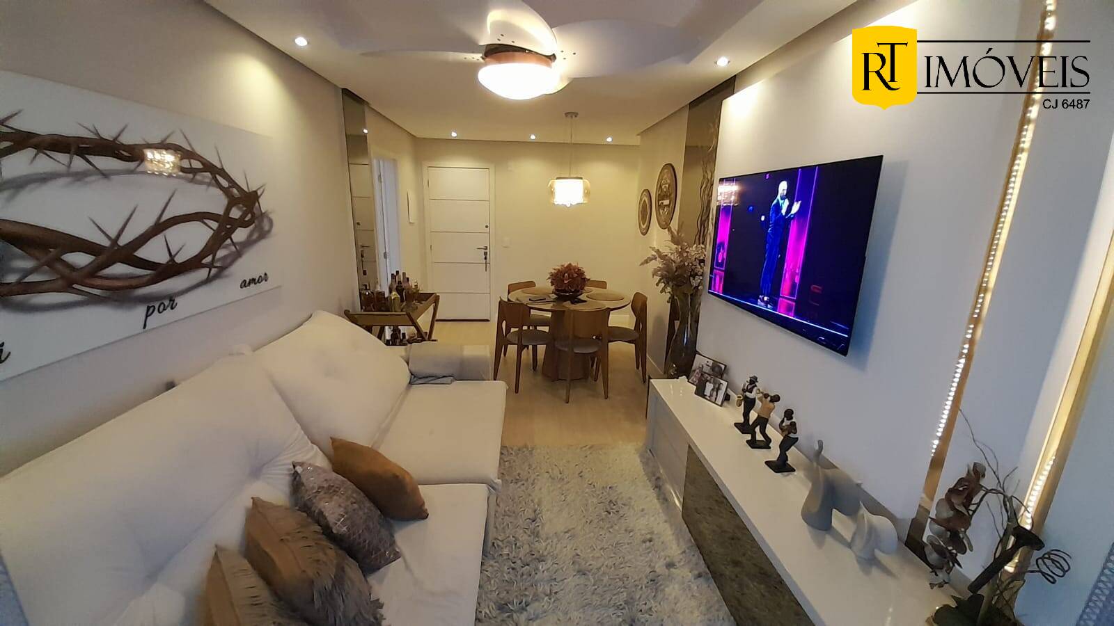 Apartamento à venda com 2 quartos, 150m² - Foto 1