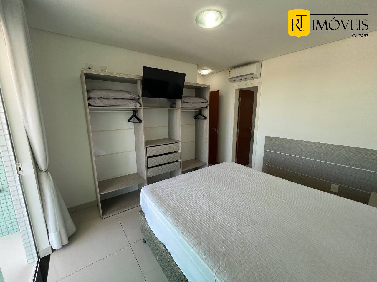 Cobertura à venda com 5 quartos, 240m² - Foto 3
