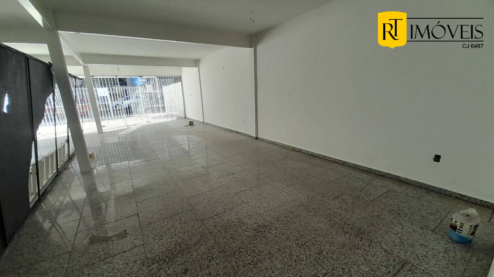 Loja-Salão para alugar, 93m² - Foto 1