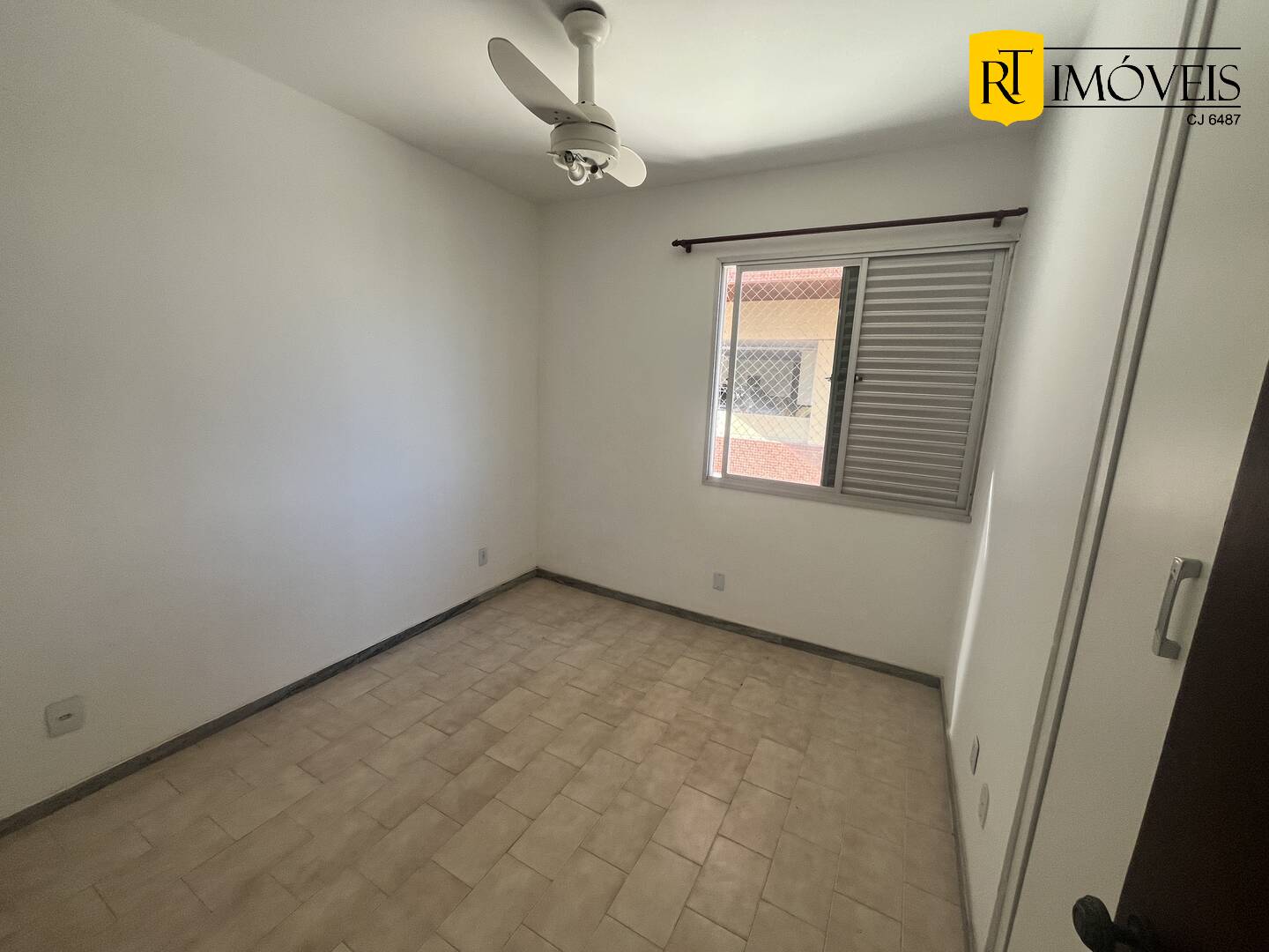 Apartamento para alugar com 3 quartos, 89m² - Foto 27