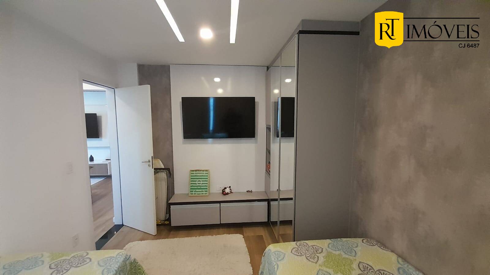 Apartamento à venda com 2 quartos, 78m² - Foto 11