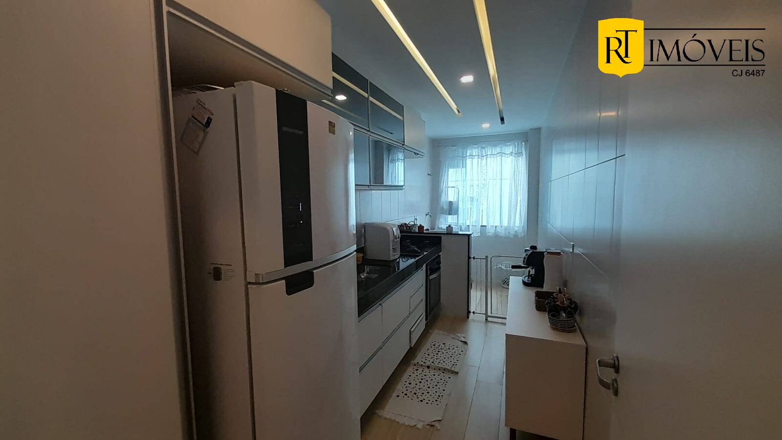 Apartamento à venda com 2 quartos, 78m² - Foto 14