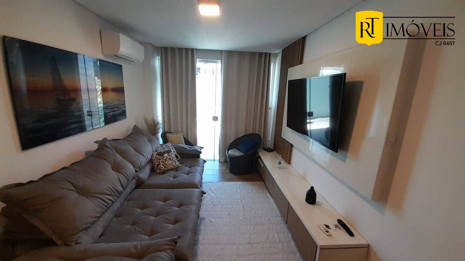 Apartamento à venda com 2 quartos, 78m² - Foto 2