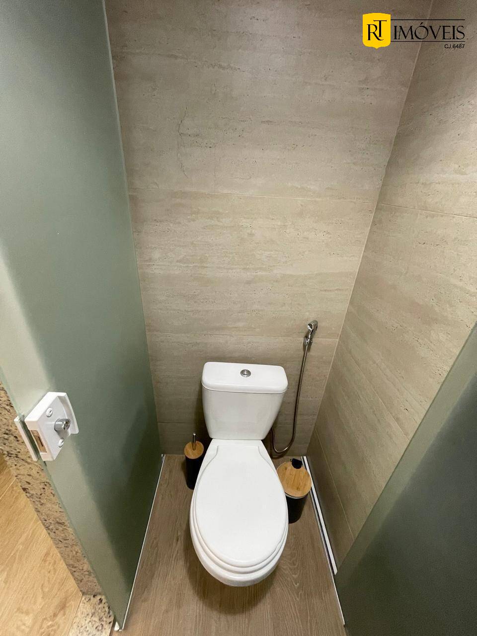 Casa à venda com 5 quartos, 140m² - Foto 48