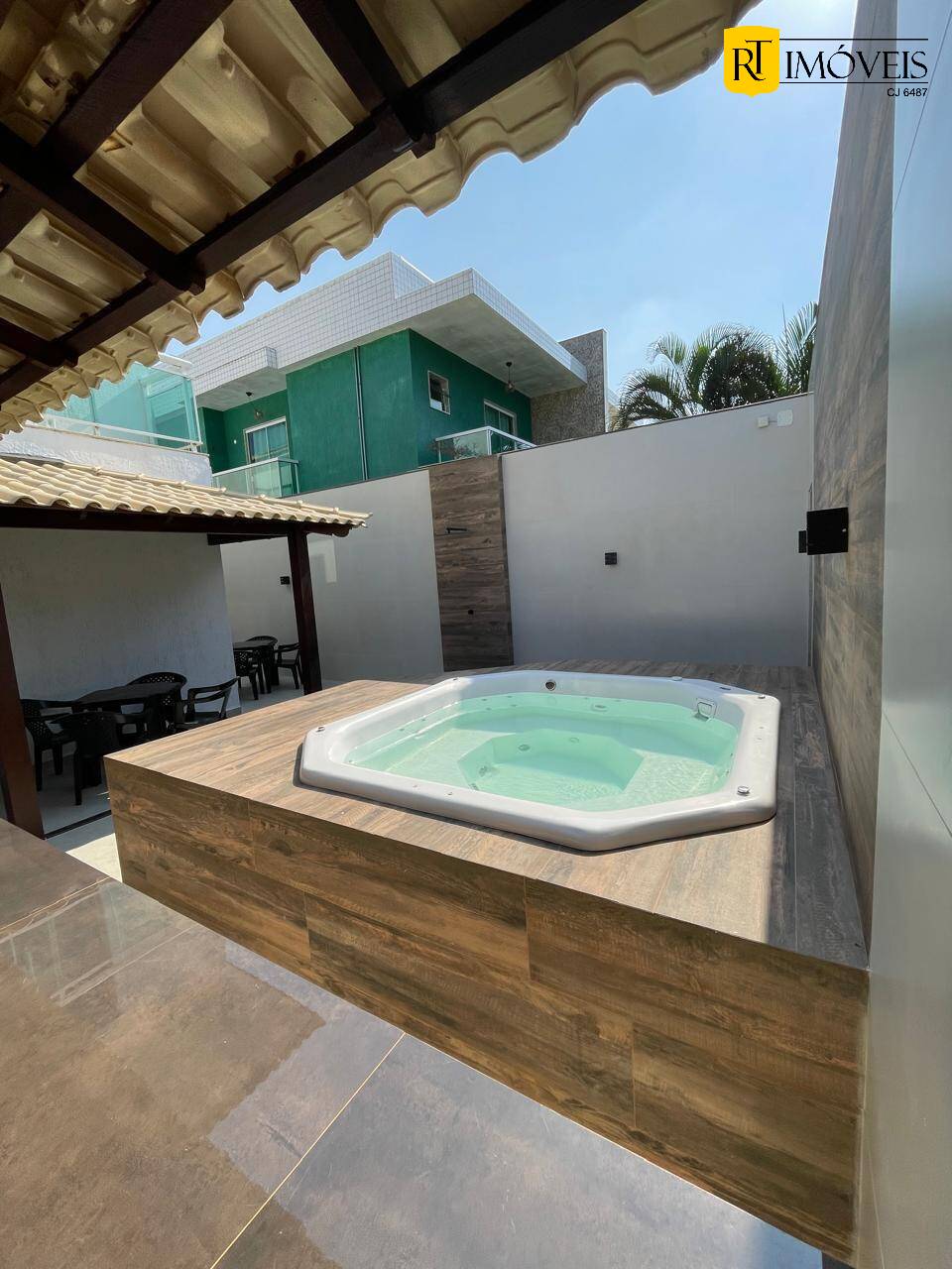 Casa à venda com 5 quartos, 140m² - Foto 21