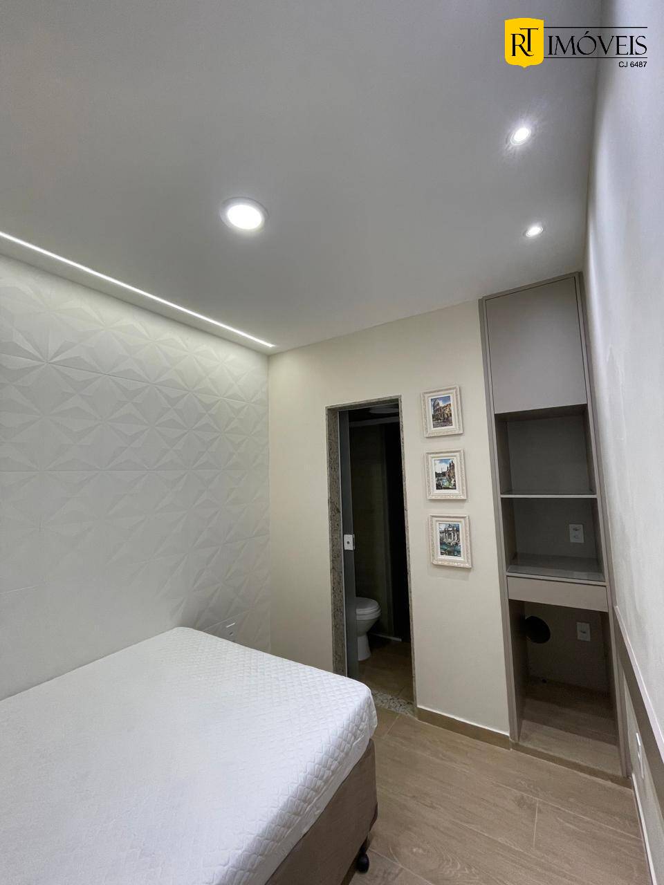 Casa à venda com 5 quartos, 140m² - Foto 28