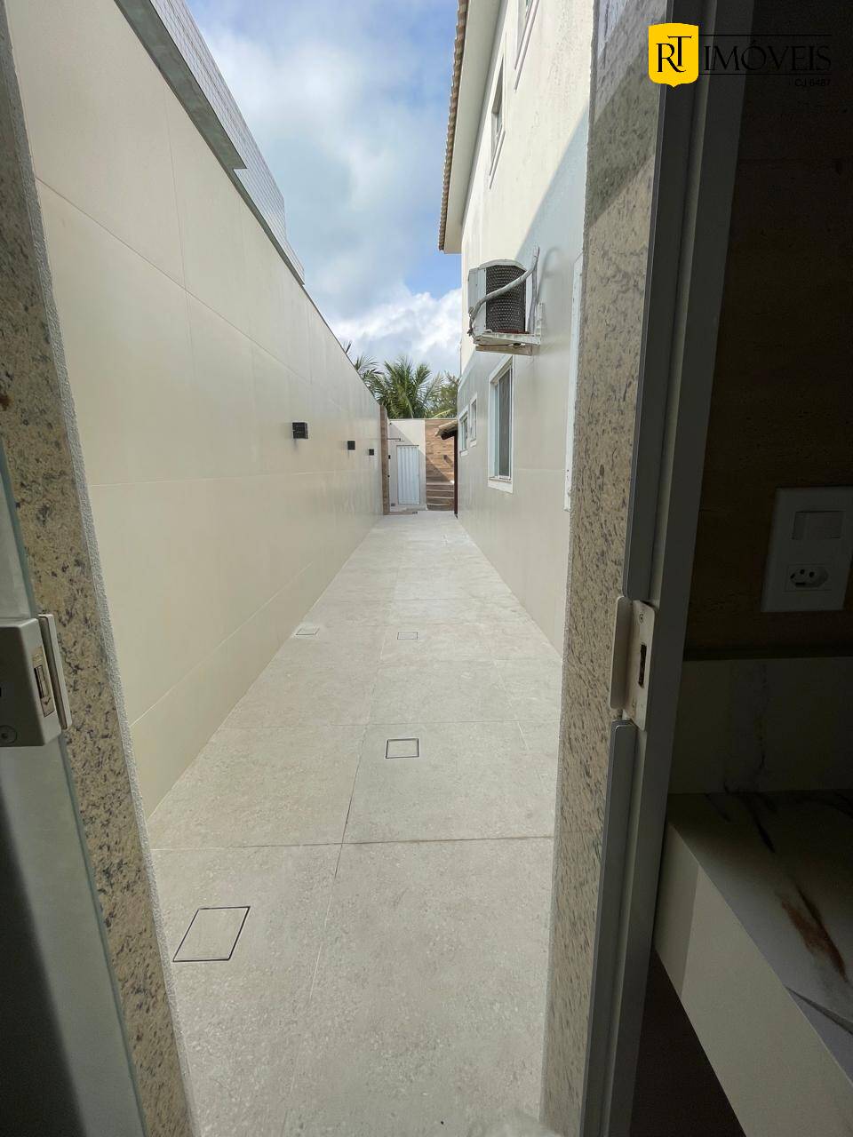 Casa à venda com 5 quartos, 140m² - Foto 36