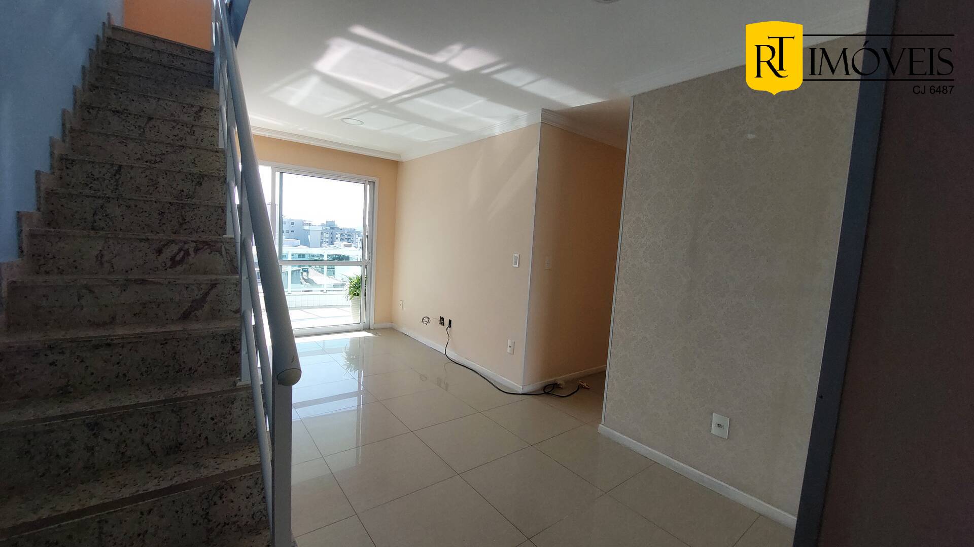 Cobertura à venda e aluguel com 3 quartos, 161m² - Foto 3