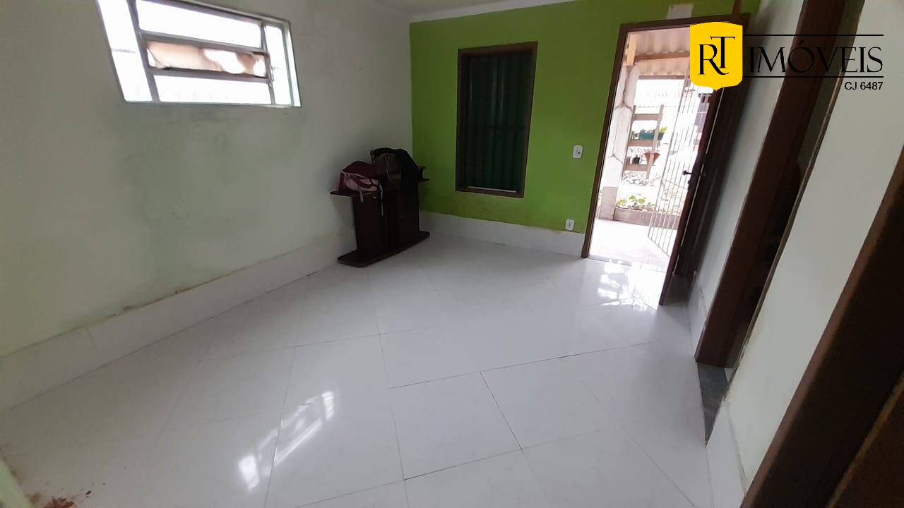 Casa à venda com 2 quartos, 120m² - Foto 11