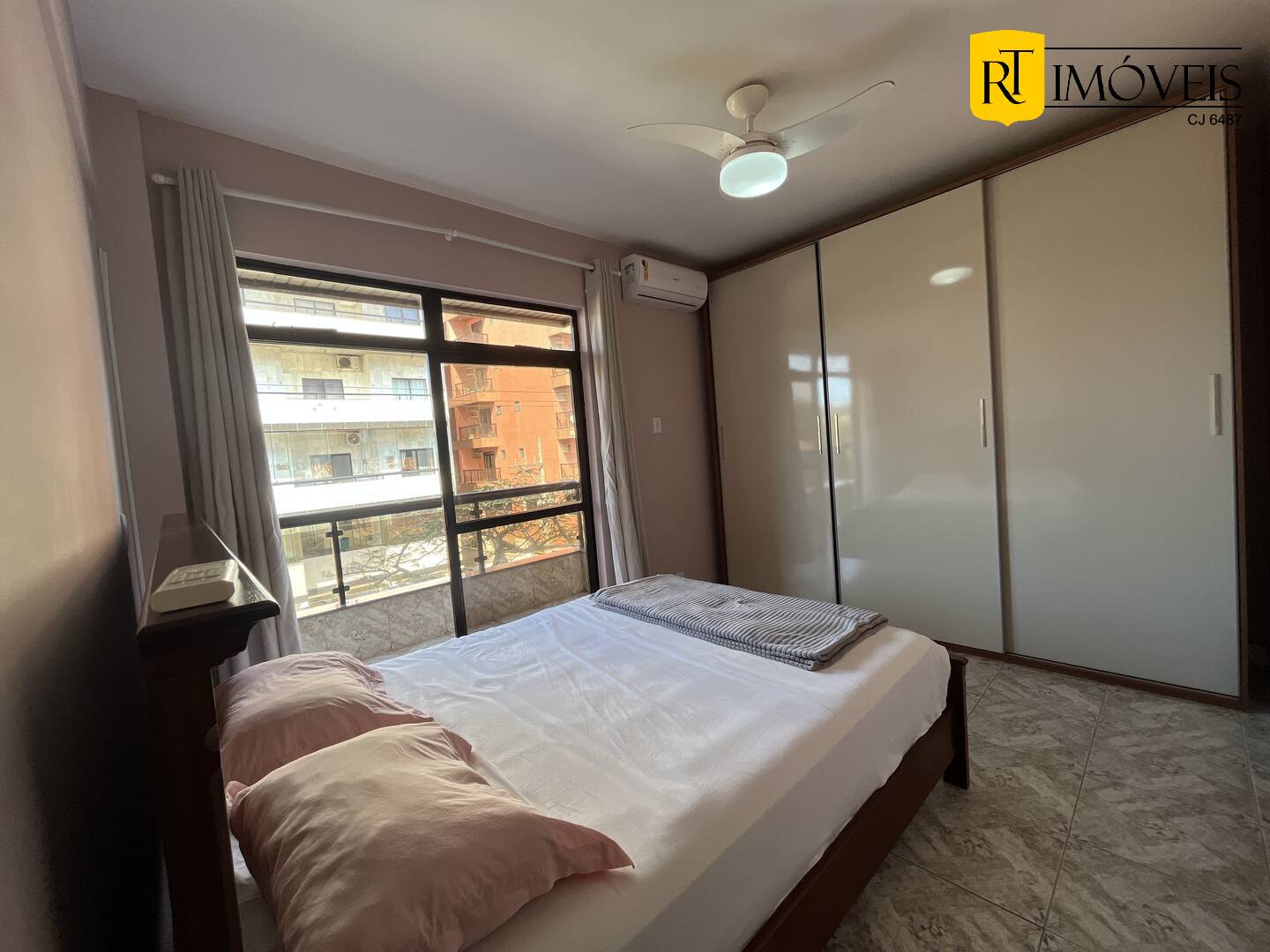 Apartamento à venda com 2 quartos, 128m² - Foto 5