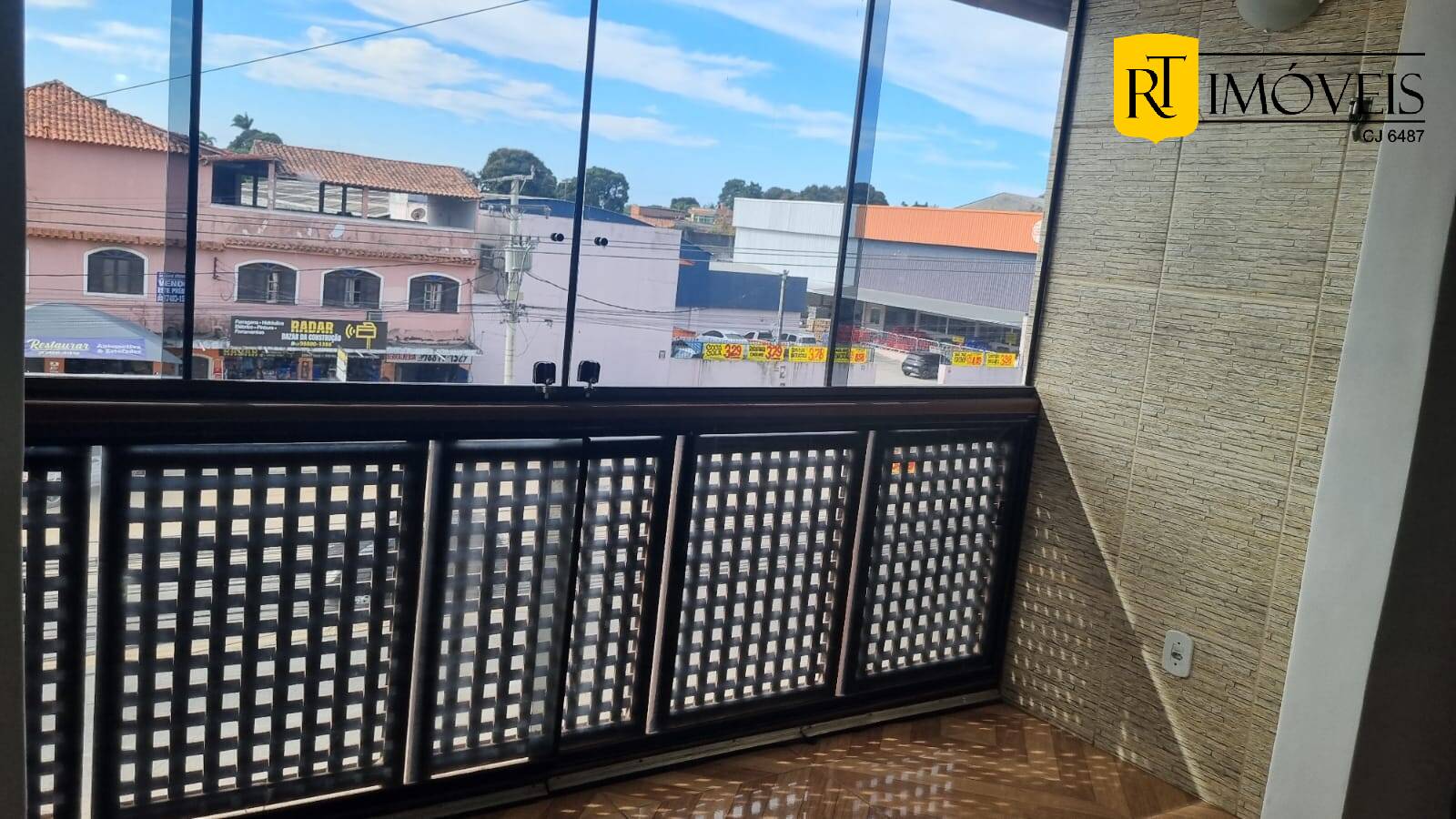 Apartamento à venda com 3 quartos, 217m² - Foto 7