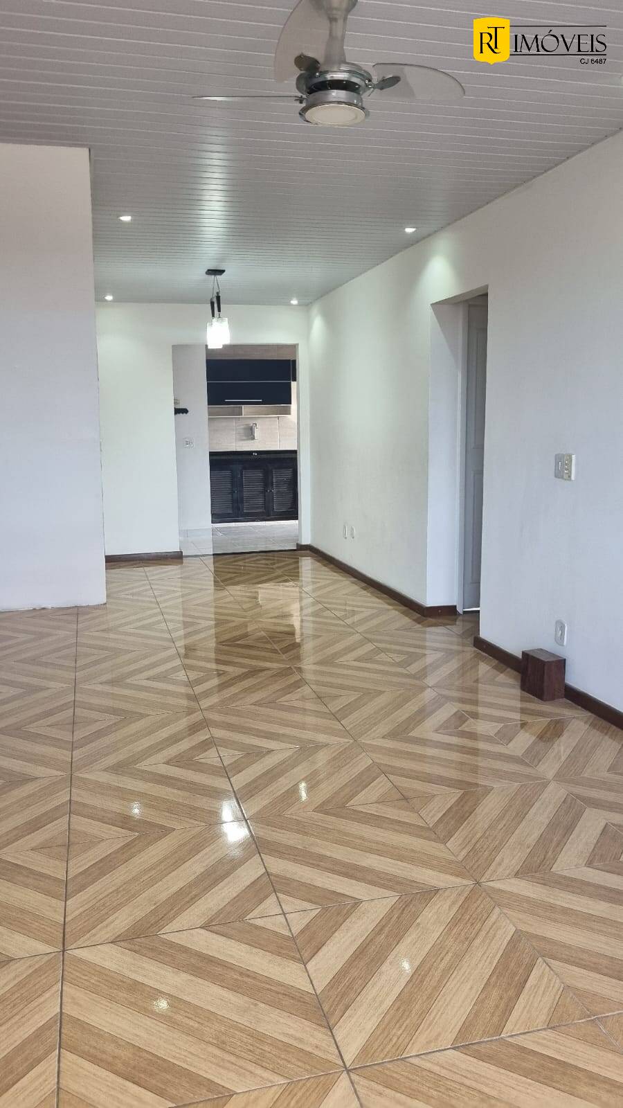 Apartamento à venda com 3 quartos, 217m² - Foto 10