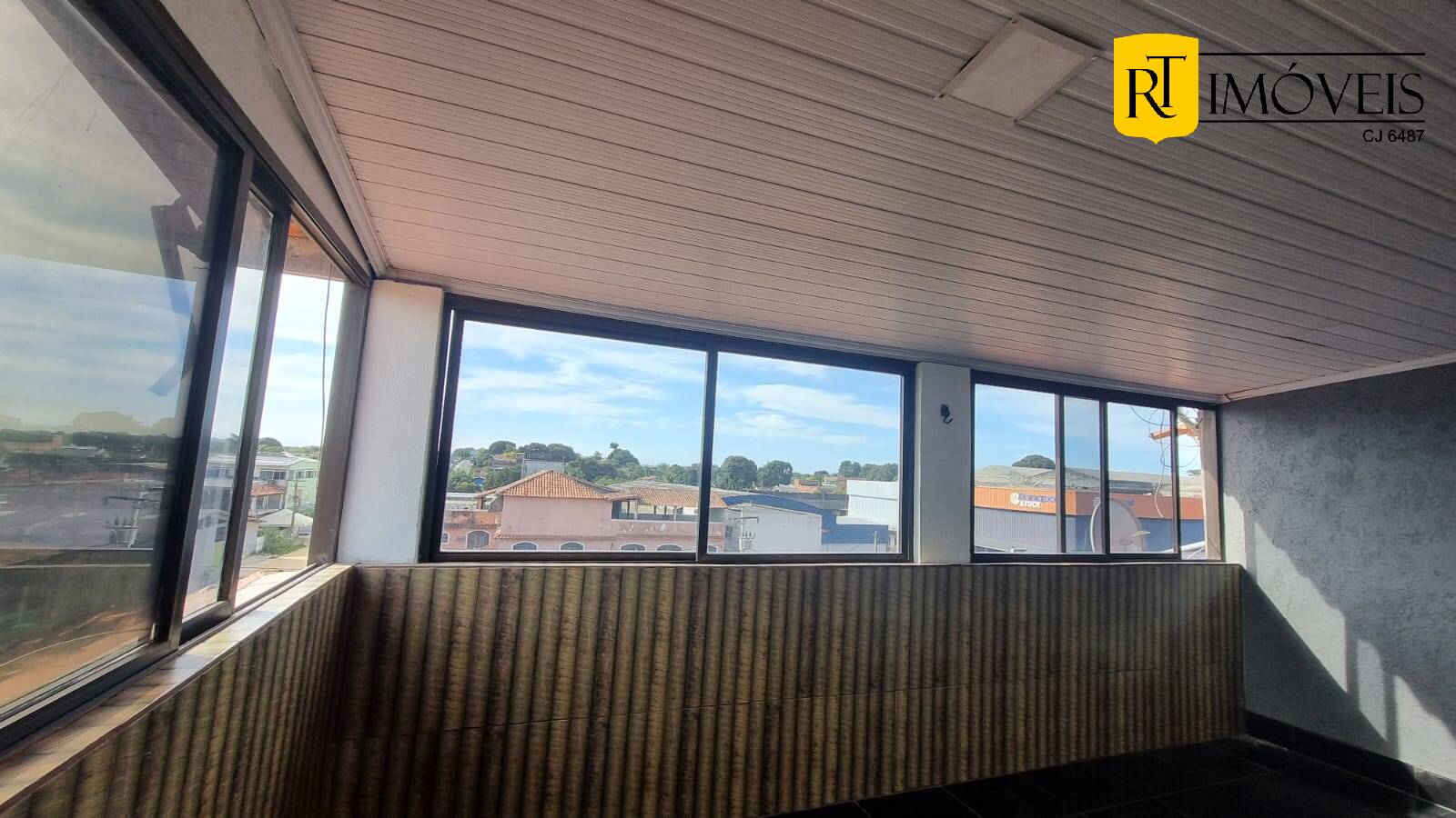 Apartamento à venda com 3 quartos, 217m² - Foto 40