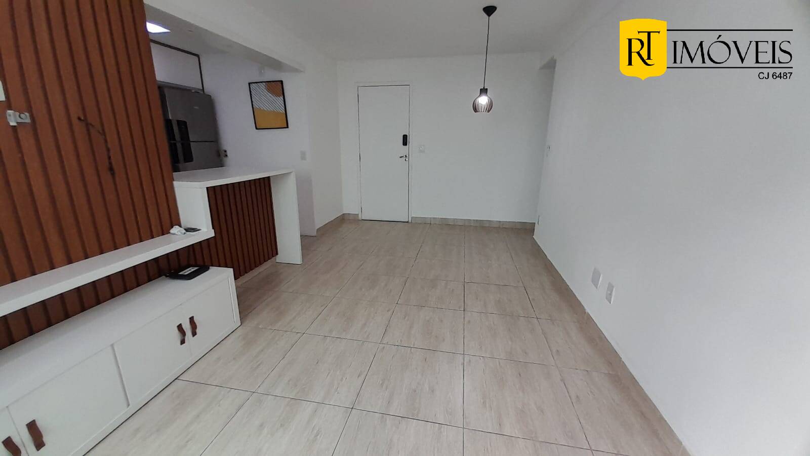 Apartamento para alugar com 2 quartos, 75m² - Foto 22