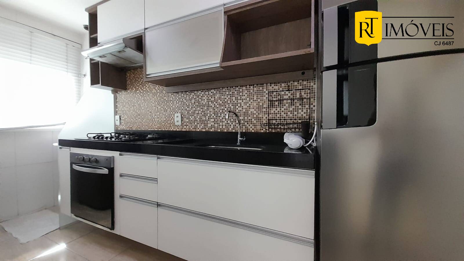Apartamento para alugar com 2 quartos, 75m² - Foto 39