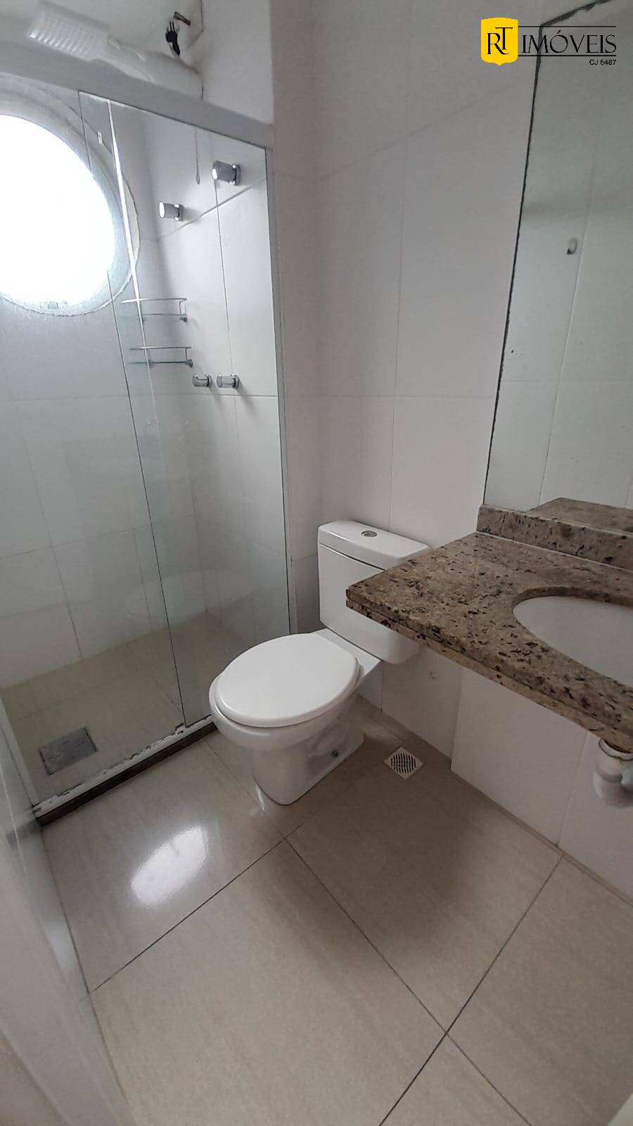 Apartamento para alugar com 2 quartos, 75m² - Foto 37