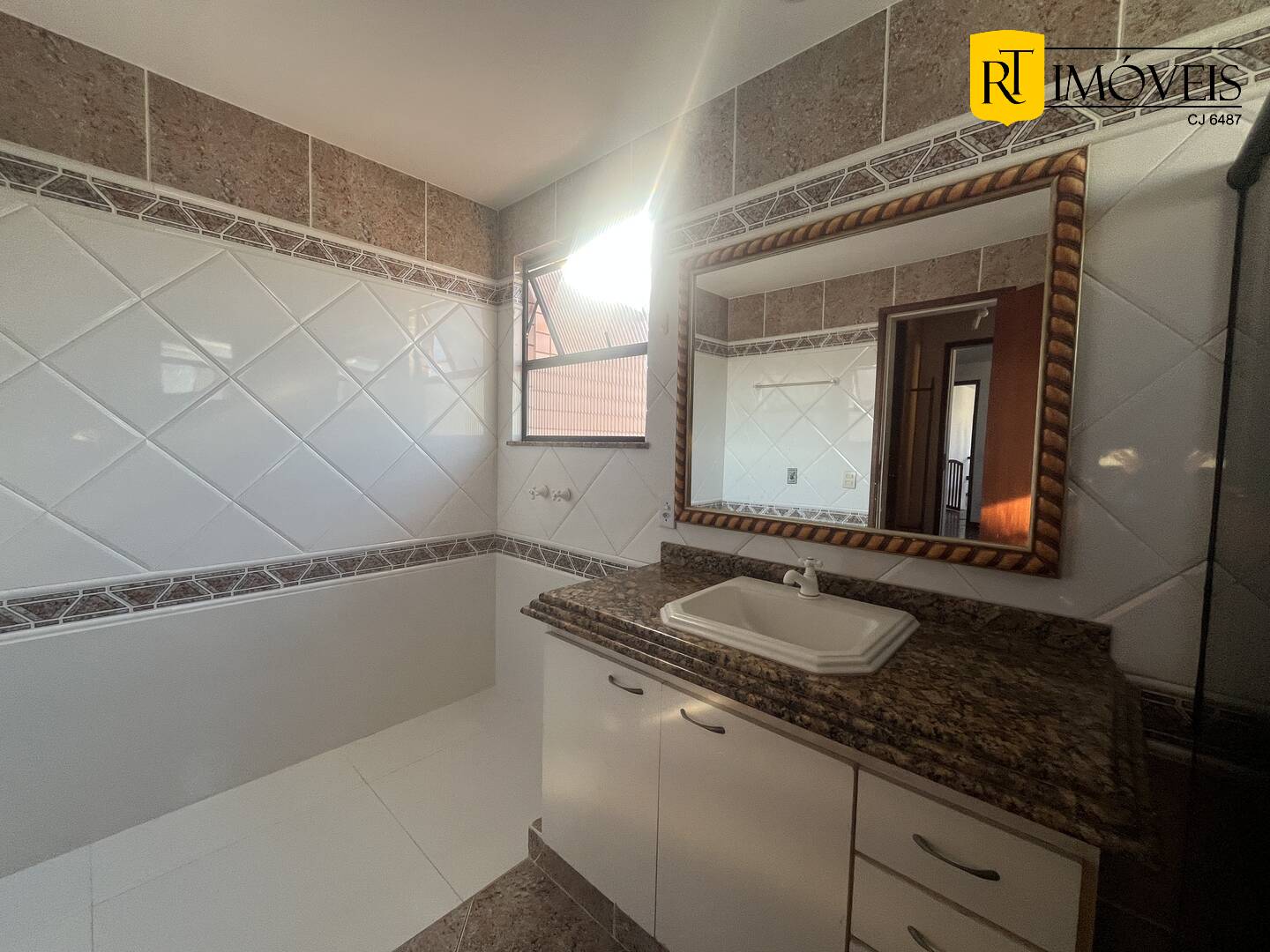 Apartamento à venda com 3 quartos, 106m² - Foto 12