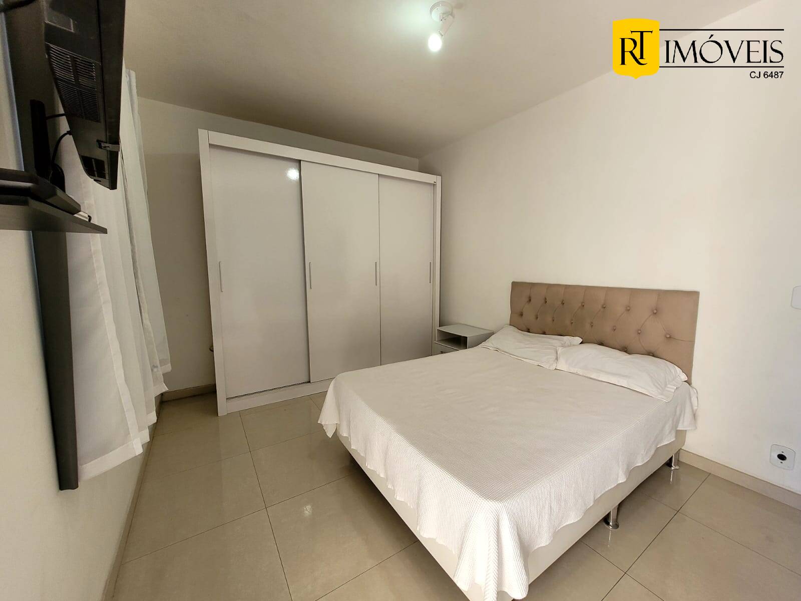 Casa à venda com 2 quartos, 75m² - Foto 7