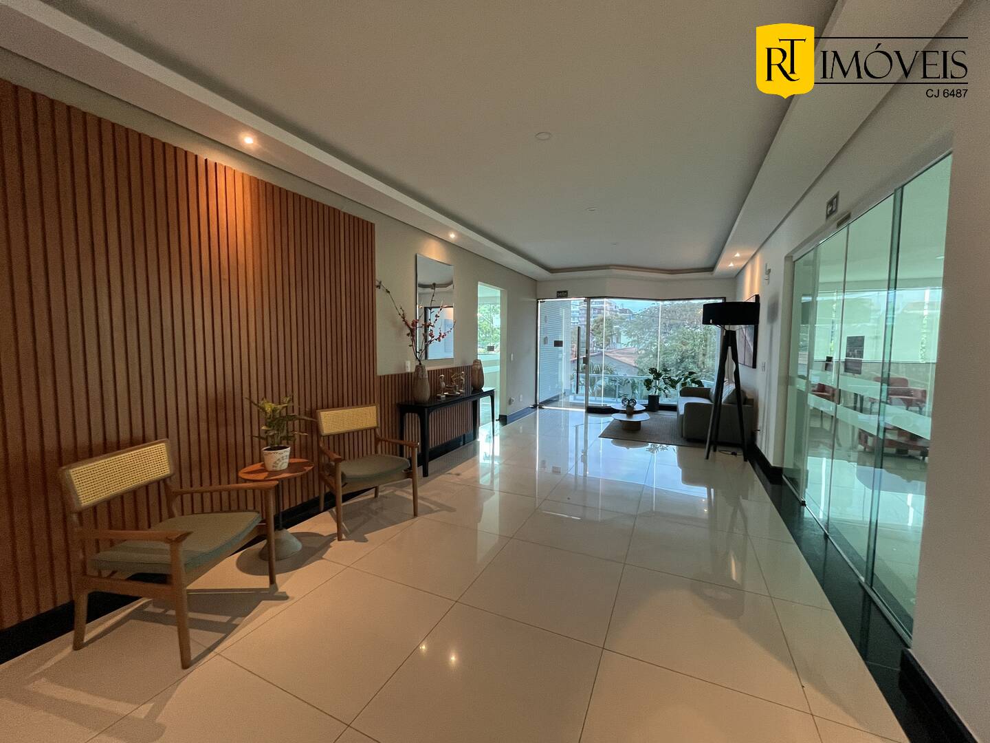 Cobertura à venda com 5 quartos, 240m² - Foto 78