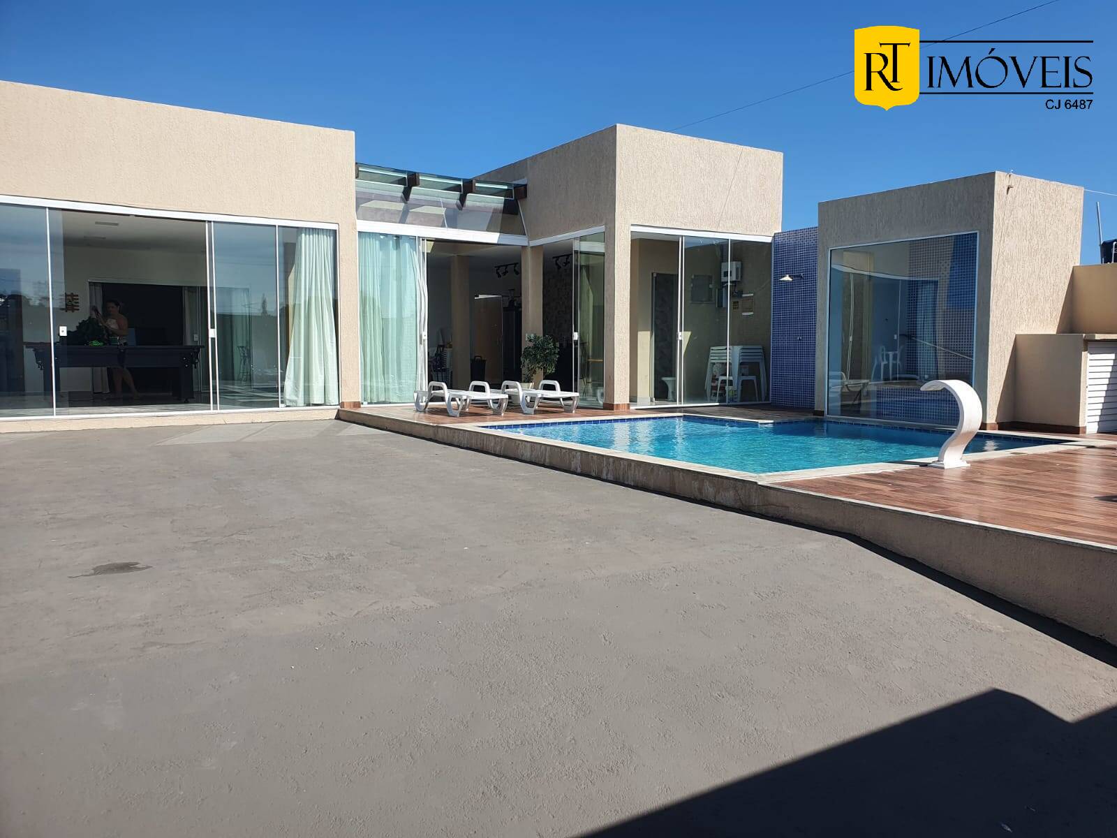 Casa à venda com 3 quartos, 180m² - Foto 3
