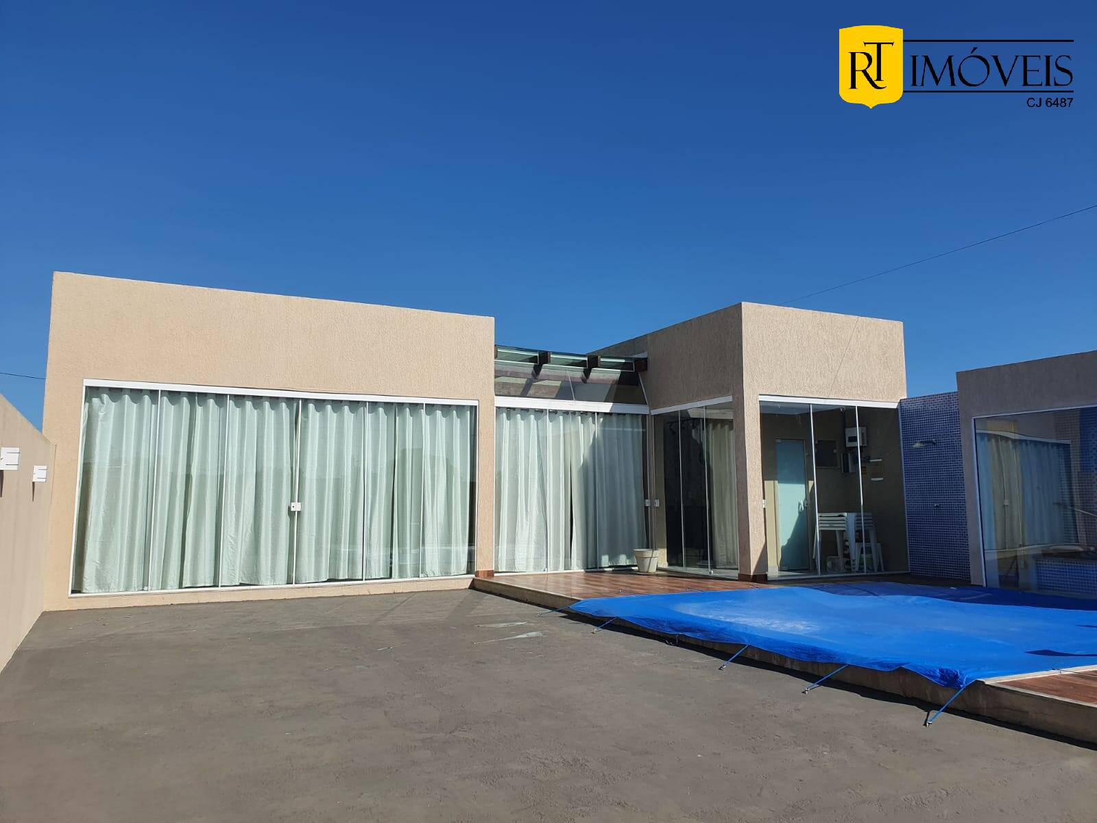 Casa à venda com 3 quartos, 180m² - Foto 4