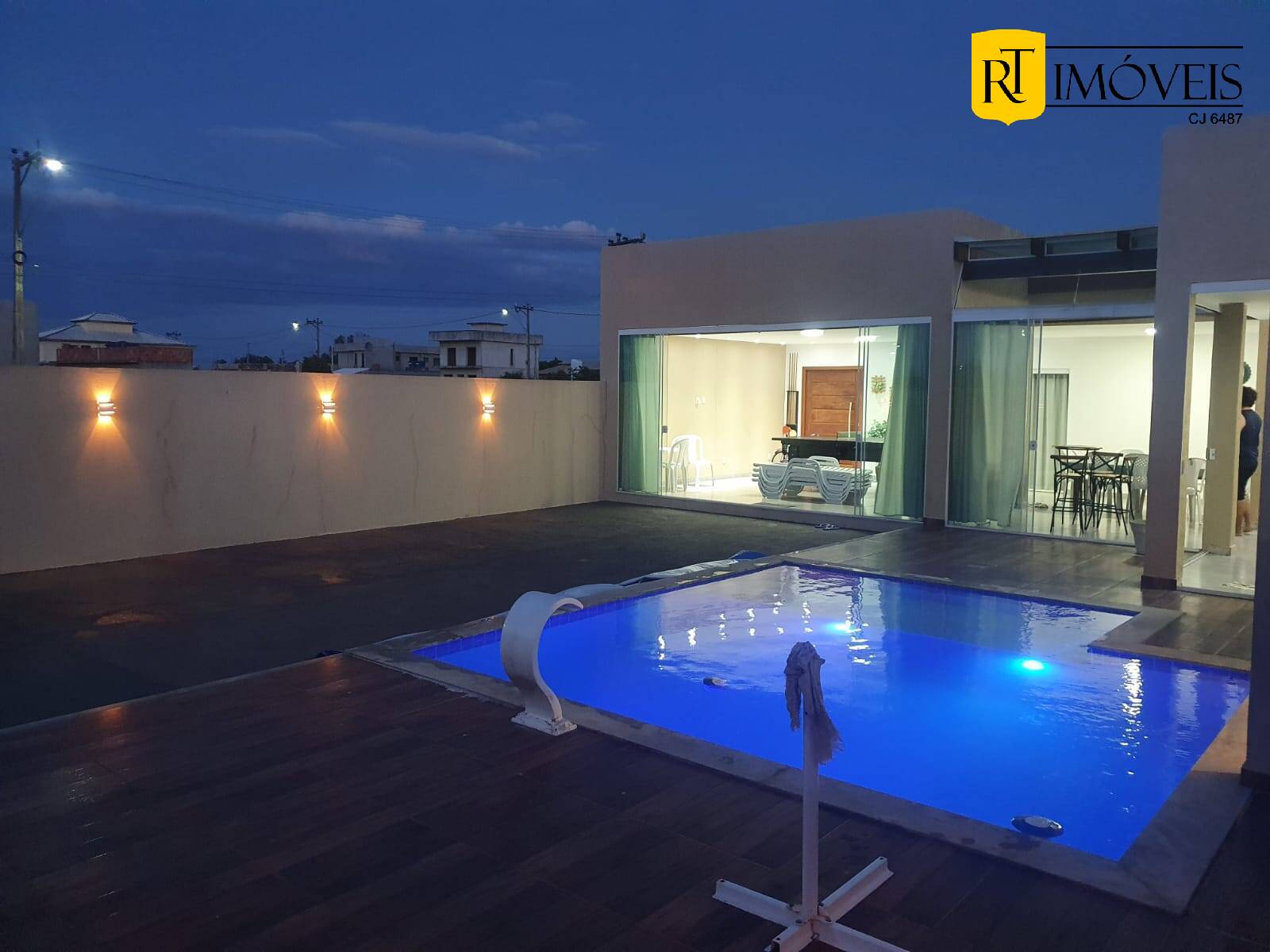 Casa à venda com 3 quartos, 180m² - Foto 12