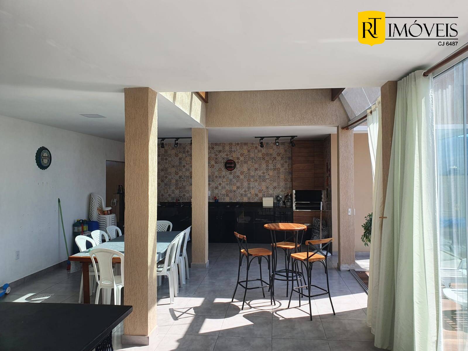 Casa à venda com 3 quartos, 180m² - Foto 16