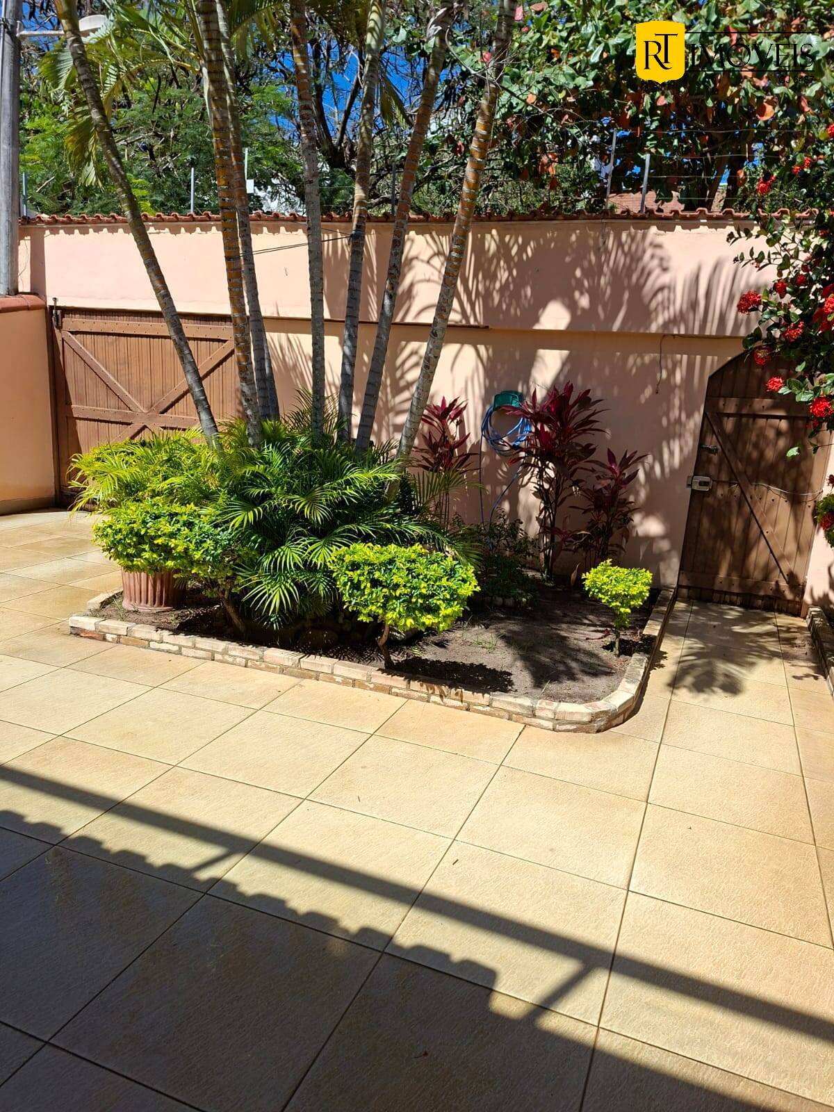 Casa, 5 quartos, 202 m² - Foto 6