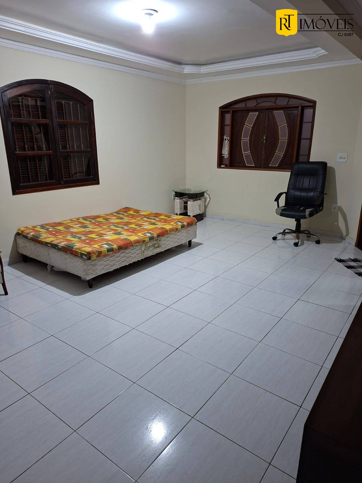 Casa, 5 quartos, 202 m² - Foto 9