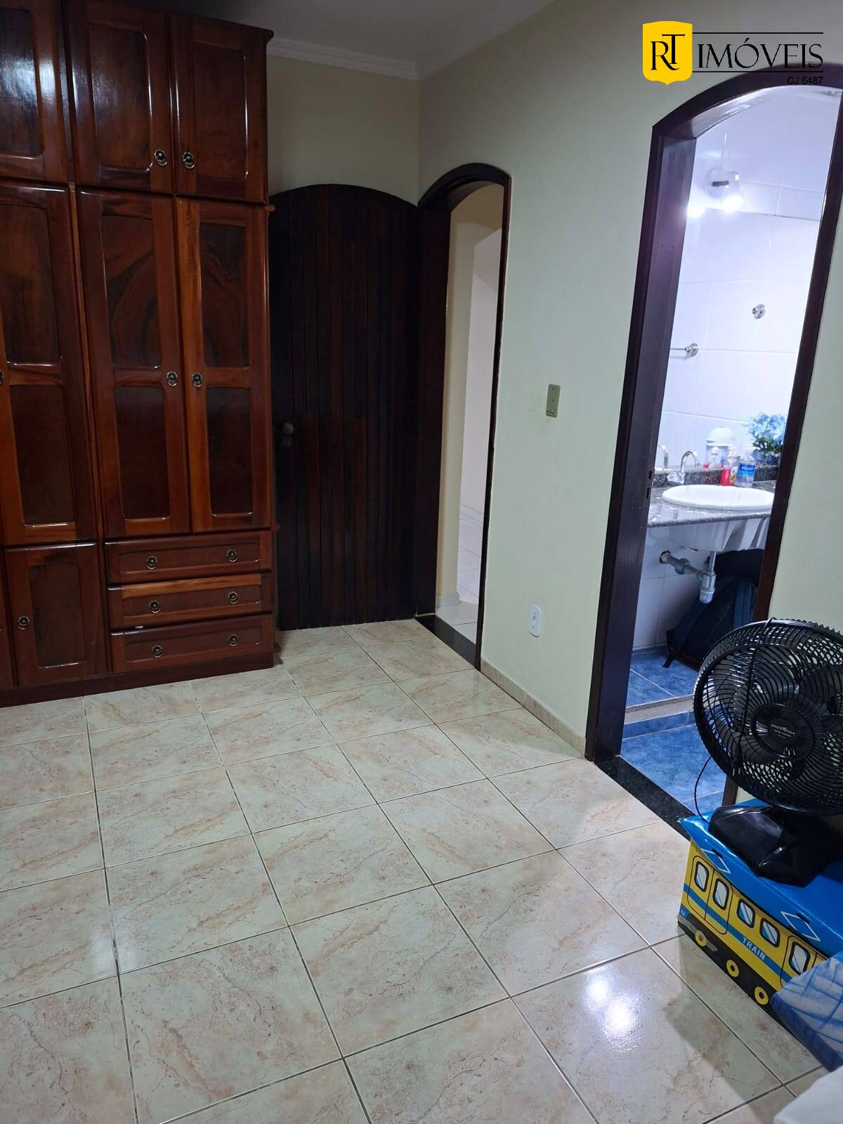 Casa, 5 quartos, 202 m² - Foto 19